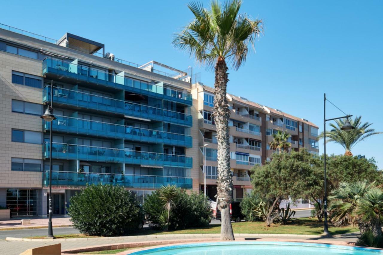 Sea Front Callas De Torrevieja Apartment Екстериор снимка